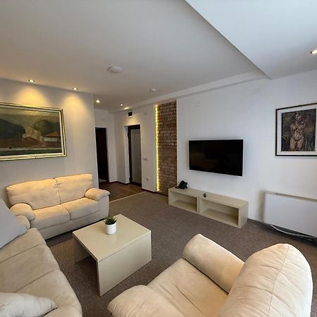 Hotel Happy Димитровград Экстерьер фото