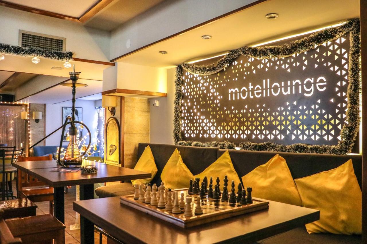 Hotel Happy Димитровград Экстерьер фото