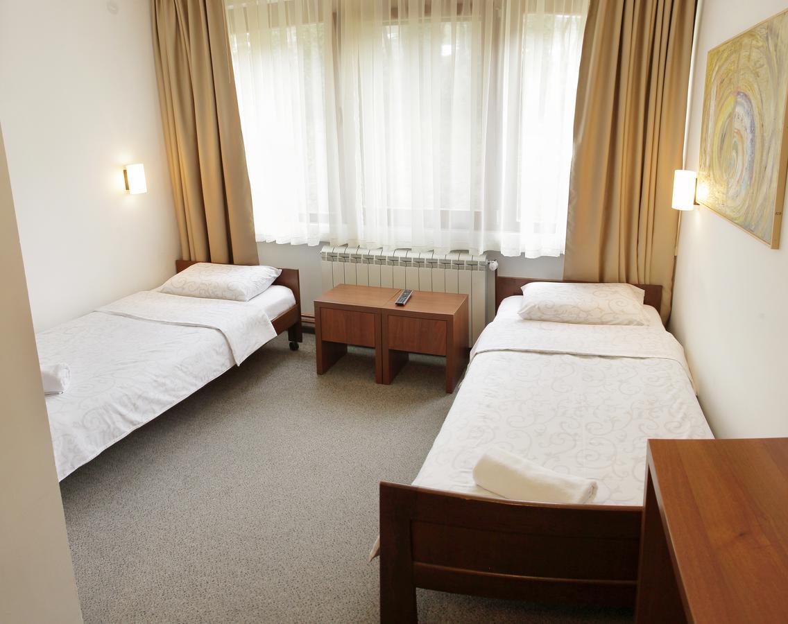 Hotel Happy Димитровград Экстерьер фото