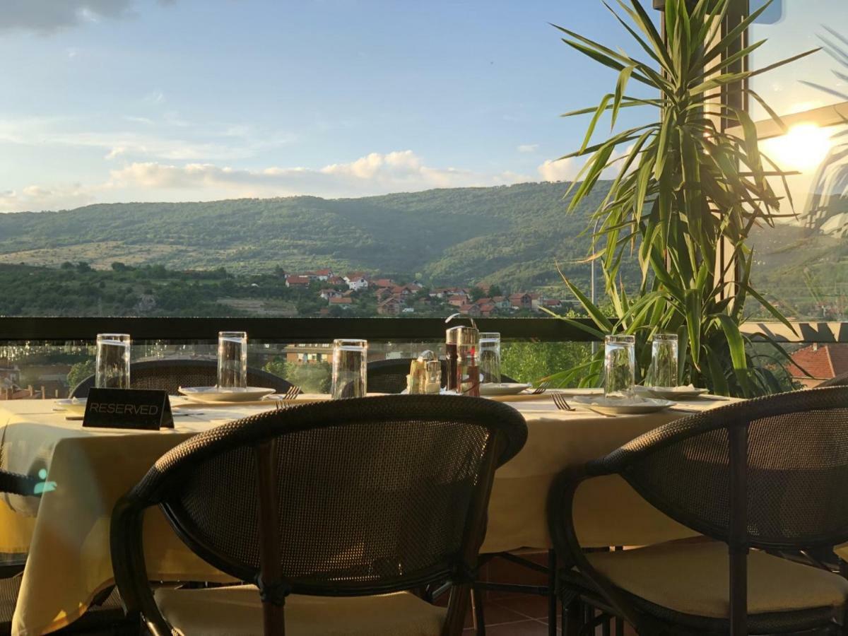 Hotel Happy Димитровград Экстерьер фото